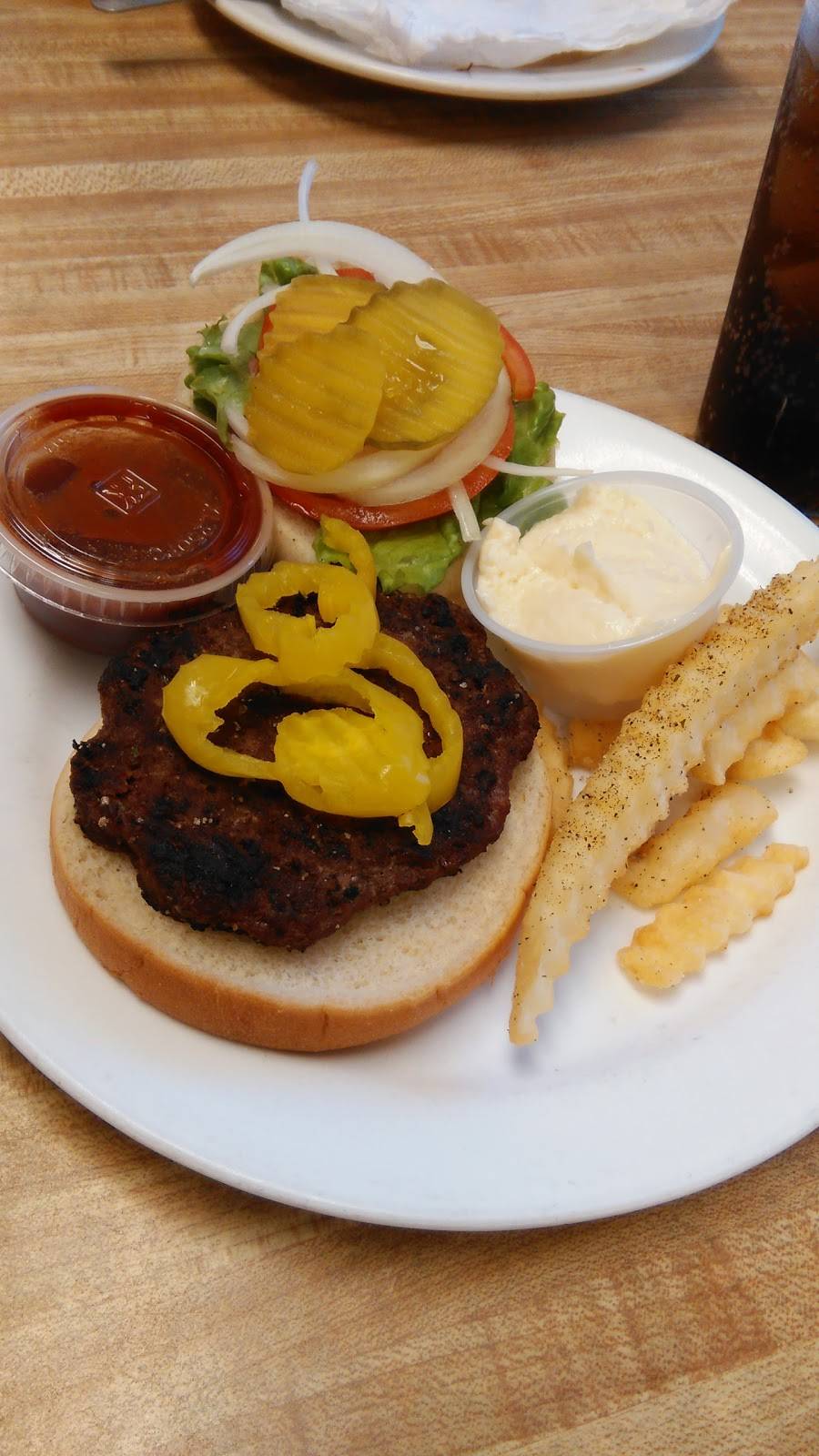 Mamas House Buffet | restaurant | 2608 N John B Dennis Hwy, Kingsport, TN 37660, USA | 4232475691 OR +1 423-247-5691