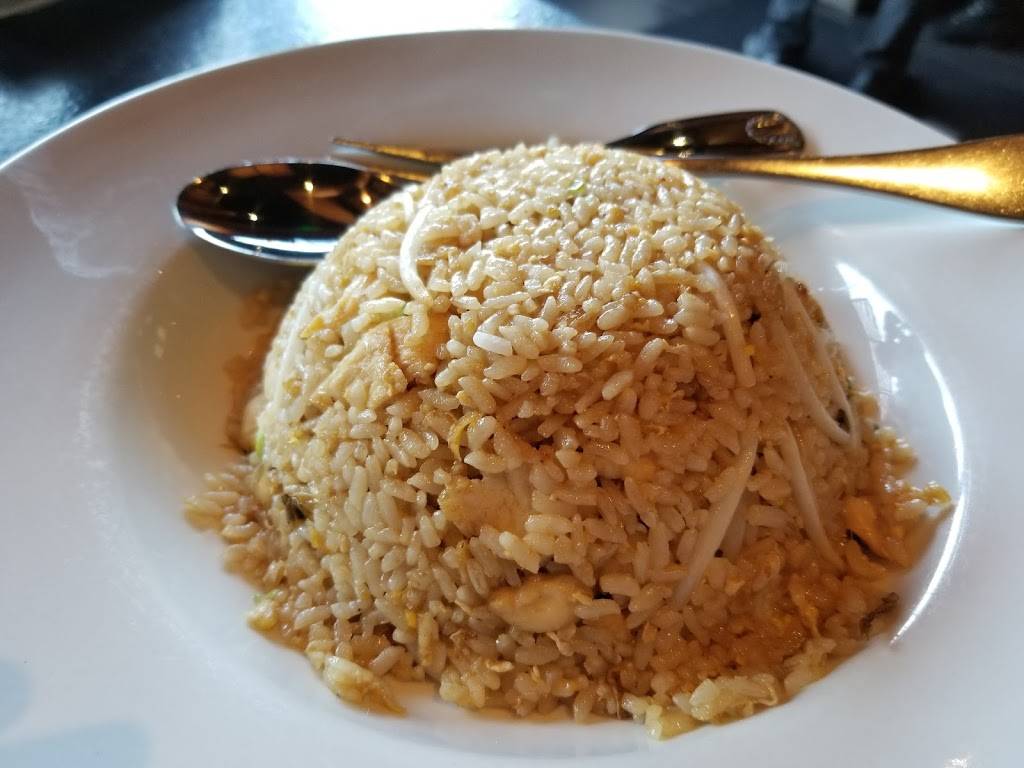 Sushi Axiom Addison | restaurant | 5225 Belt Line Rd #240, Dallas, TX 75254, USA | 9722330003 OR +1 972-233-0003