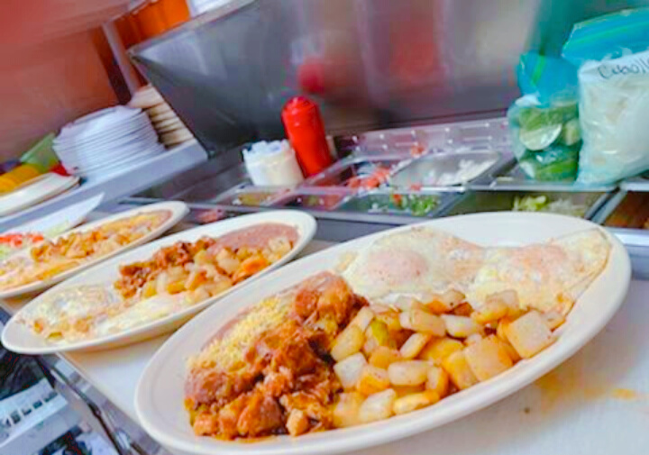 La Choza Taqueria Y Tortilleria | restaurant | 1407 N Grand St, Amarillo, TX 79107, USA | 8063838826 OR +1 806-383-8826