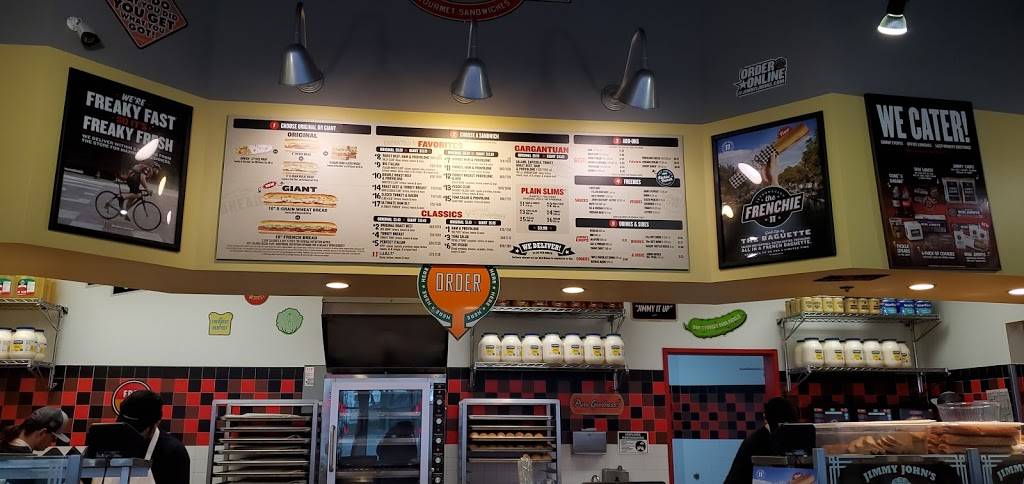 Jimmy Johns | meal delivery | 5075 S 76th St, Greenfield, WI 53220, USA | 4143258000 OR +1 414-325-8000