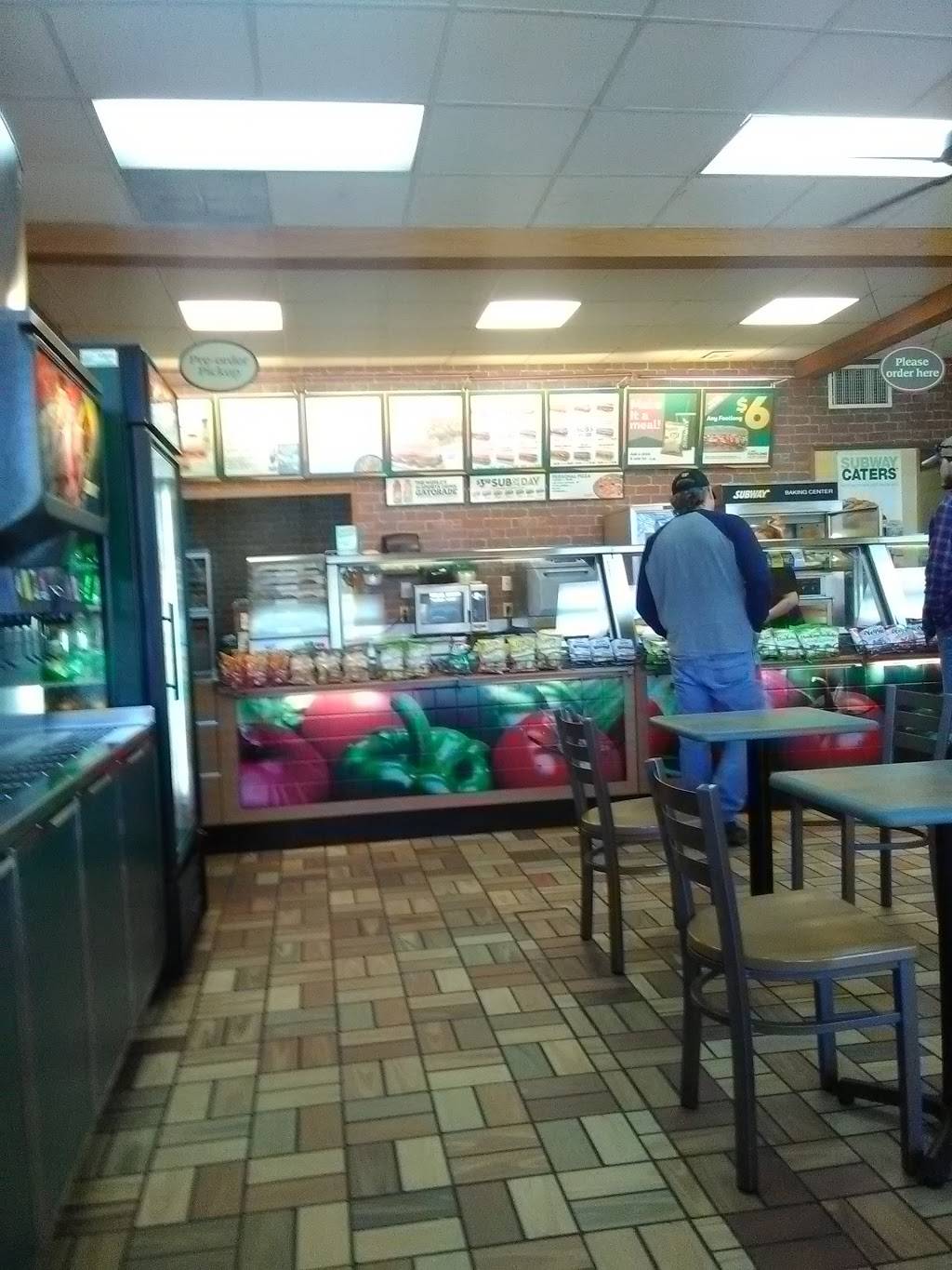 Subway | restaurant | 213 C Main Street, Rainsville, AL 35986, USA | 2566388000 OR +1 256-638-8000