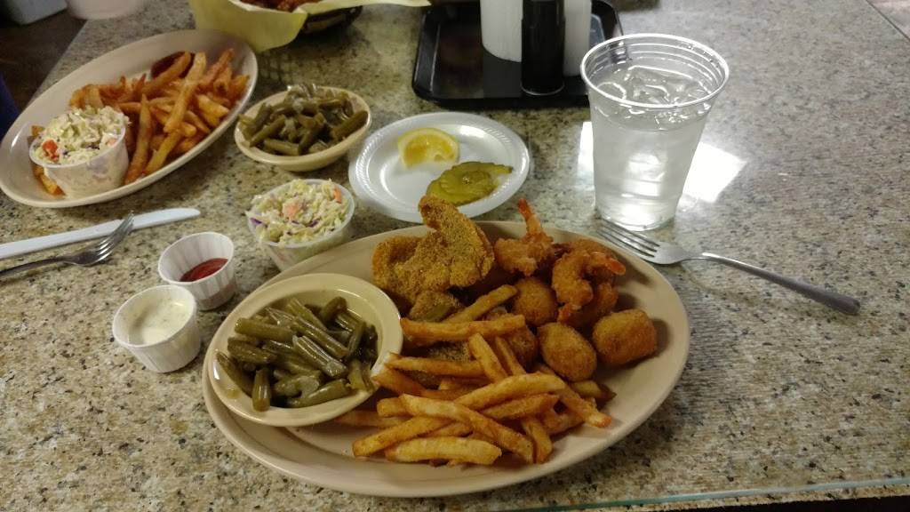 Catfish Platter | restaurant | 5572 US-377, Kingston, OK 73439, USA | 5805644204 OR +1 580-564-4204