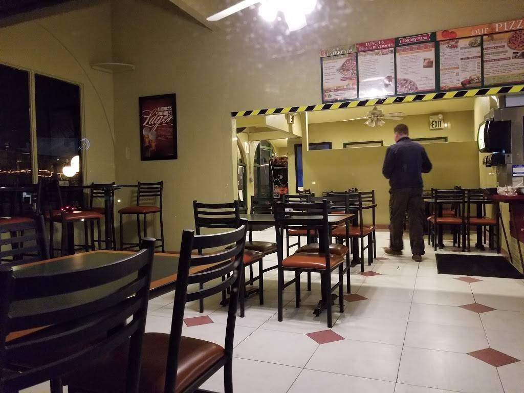 Round Table Pizza | meal delivery | 4007 E Ocean Blvd, Long Beach, CA 90803, USA | 5624397799 OR +1 562-439-7799