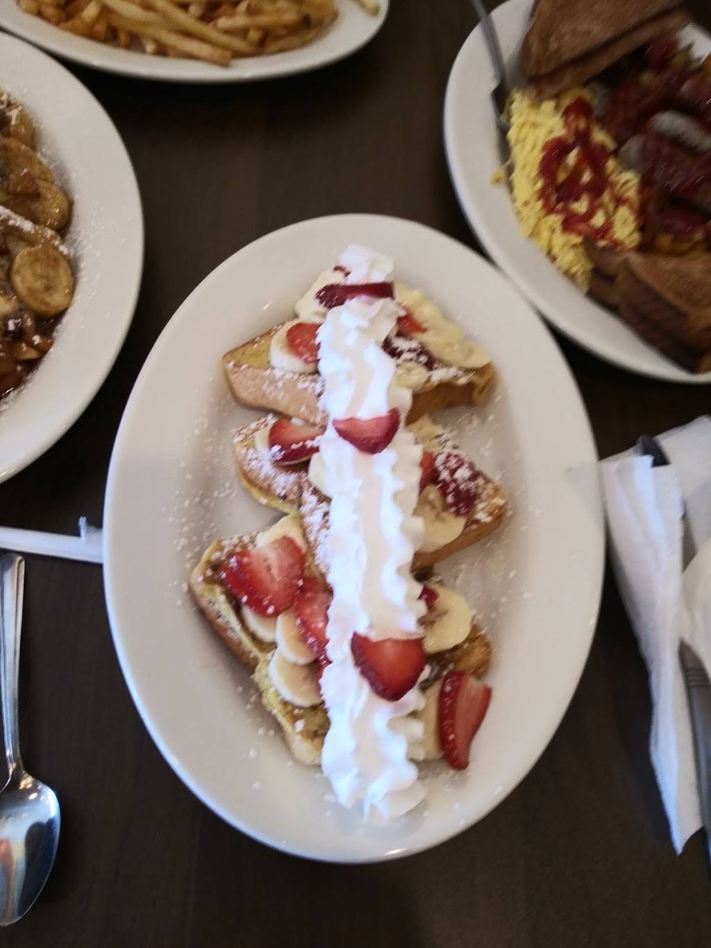 Ilis Cafe | restaurant | 435 Newbury St, Danvers, MA 01923, USA | 9783041374 OR +1 978-304-1374