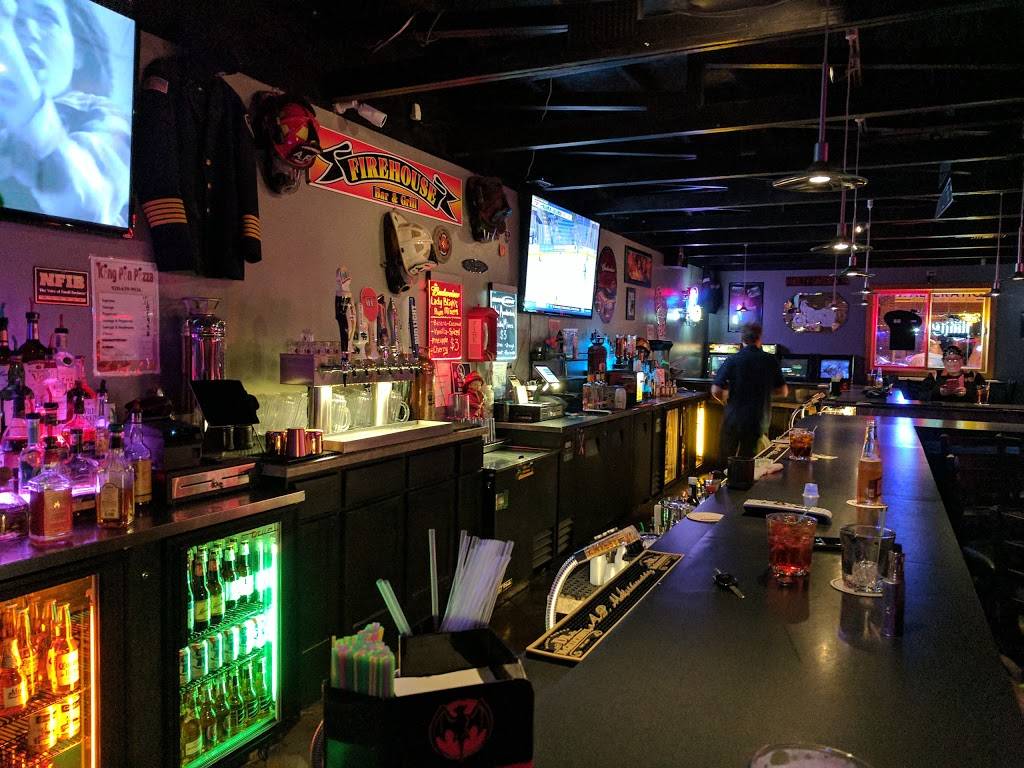 Firehouse Bar and Grill | restaurant | 338 Main Ave, De Pere, WI 54115, USA | 9204031480 OR +1 920-403-1480