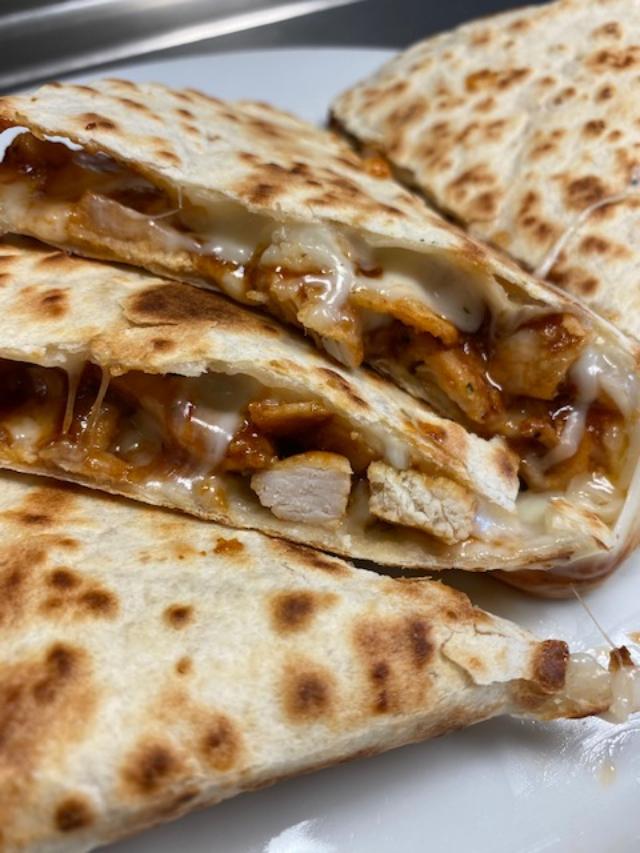 Mr. Miguels Mexican Grille & Cantina | restaurant | 39305 Plymouth Rd, Livonia, MI 48150, USA | 7347444002 OR +1 734-744-4002