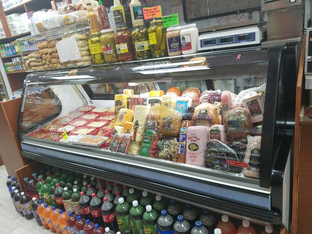 MOE Gourmet DELI | restaurant | 1452 Westchester Ave, Bronx, NY 10472, USA | 3475771285 OR +1 347-577-1285