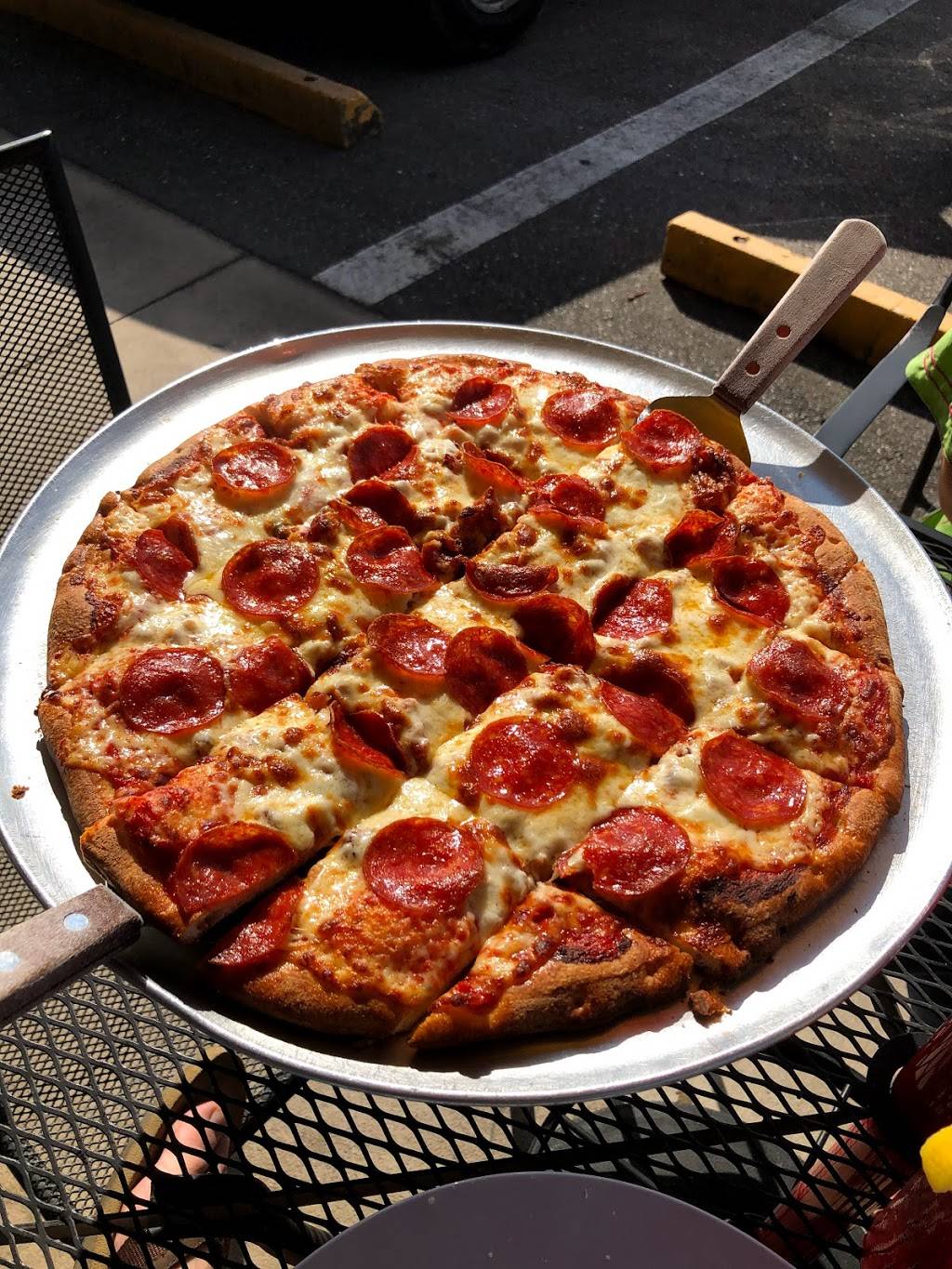 Joey D’s Chicago Style Eatery & Pizzeria | restaurant | 945 10th St E, Palmetto, FL 34221, USA | 9414172106 OR +1 941-417-2106