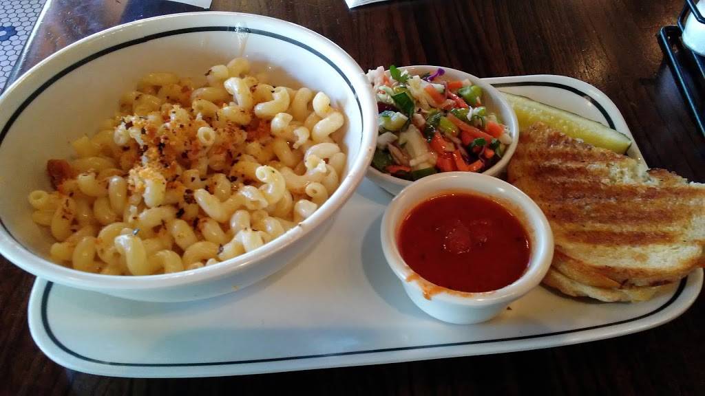 Corner Bakery Cafe | bakery | 3393 Peachtree Rd NE Ste 4033, Atlanta, GA 30326, USA | 4042668282 OR +1 404-266-8282