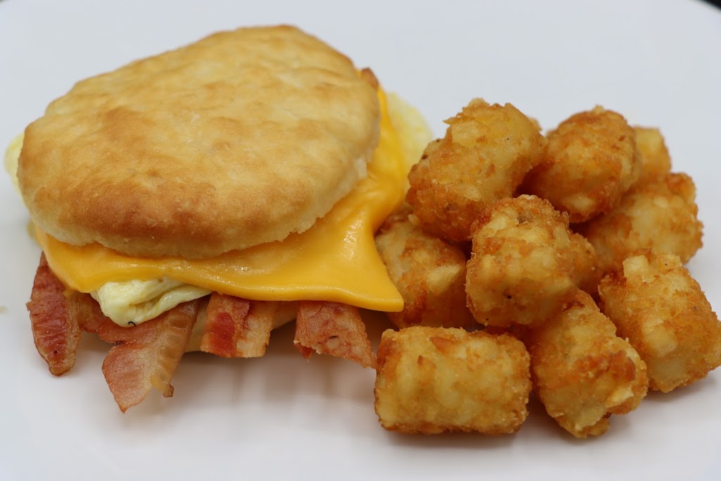 Seans Shack | restaurant | 2840 E Millbrook Rd, Raleigh, NC 27604, USA | 9198726669 OR +1 919-872-6669