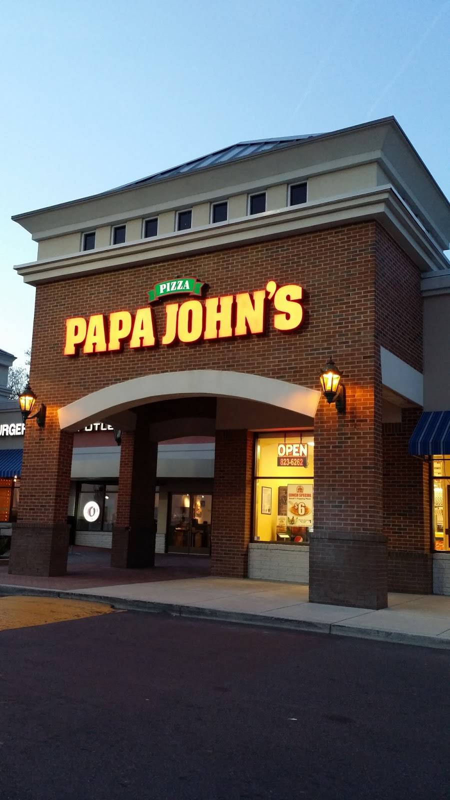 Papa Johns Pizza | restaurant | 4529 Duke St, Alexandria, VA 22304, USA | 7038236262 OR +1 703-823-6262