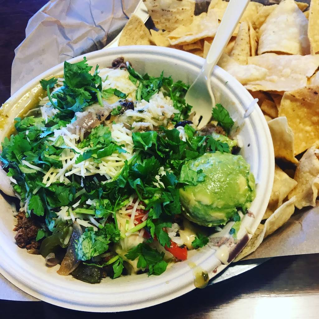 QDOBA Mexican Eats | restaurant | 4343 W Wisconsin Ave, Appleton, WI 54913, USA | 9207343244 OR +1 920-734-3244