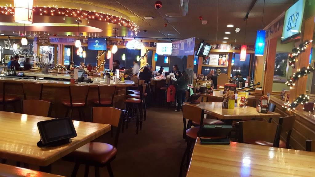 Applebees Grill + Bar | restaurant | 7159 Macedonia Commons Blvd, Macedonia, OH 44056, USA | 3304673600 OR +1 330-467-3600