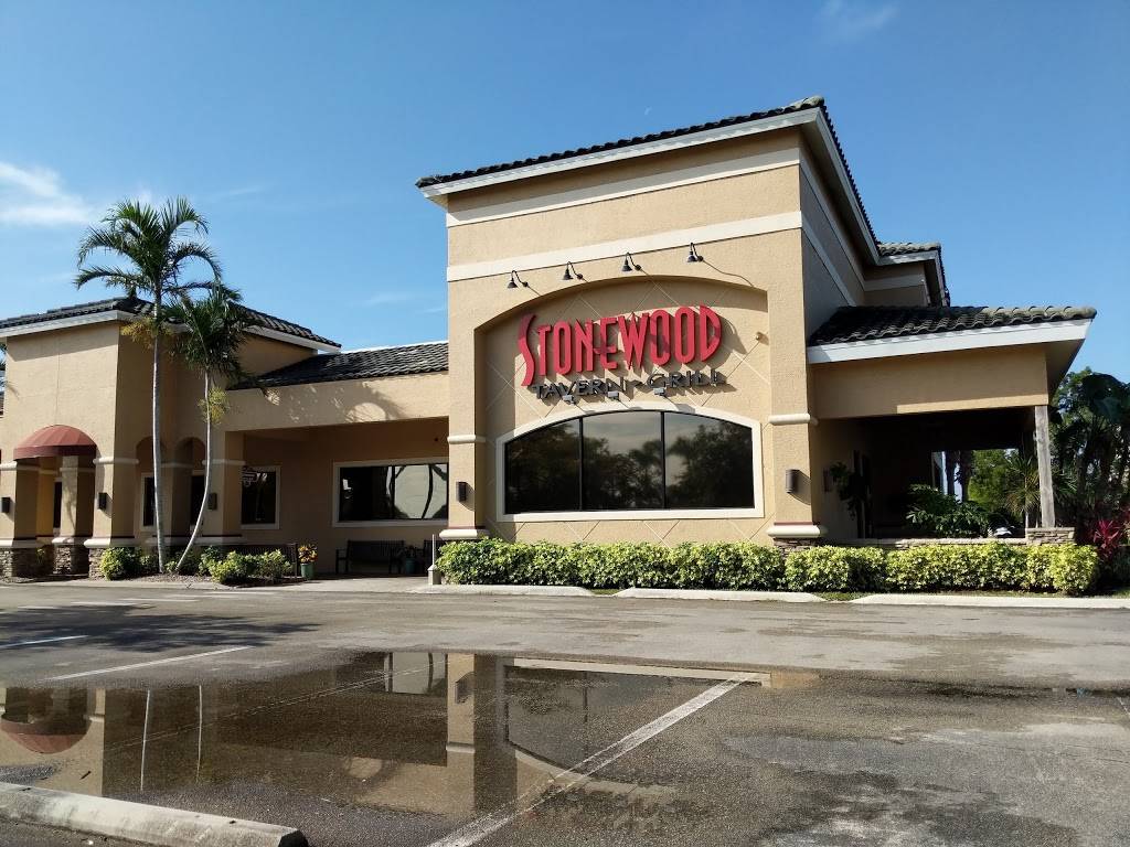 Stonewood Grill & Tavern | restaurant | 7935 Airport-Pulling Rd #20, Naples, FL 34109, USA | 2395930001 OR +1 239-593-0001
