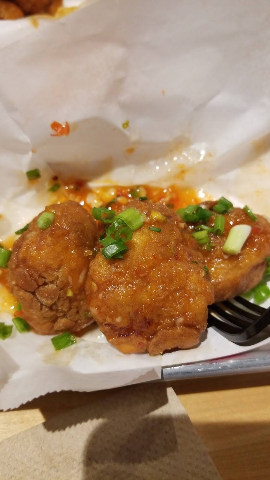 Fire Wings Davis | restaurant | 640 W Covell Blvd Suite F, Davis, CA 95616, USA | 5302201310 OR +1 530-220-1310