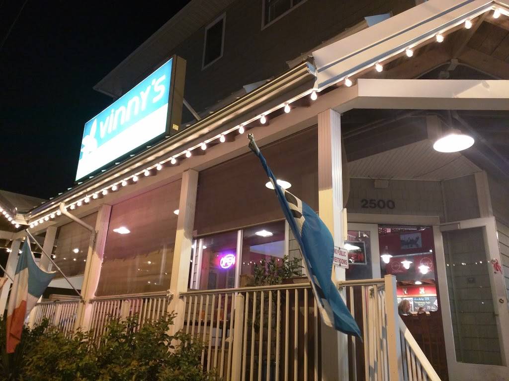 Vinnys Pizza and Italian Grill | restaurant | 10019 MD-346, Berlin, MD 21811, USA | 4103903713 OR +1 410-390-3713