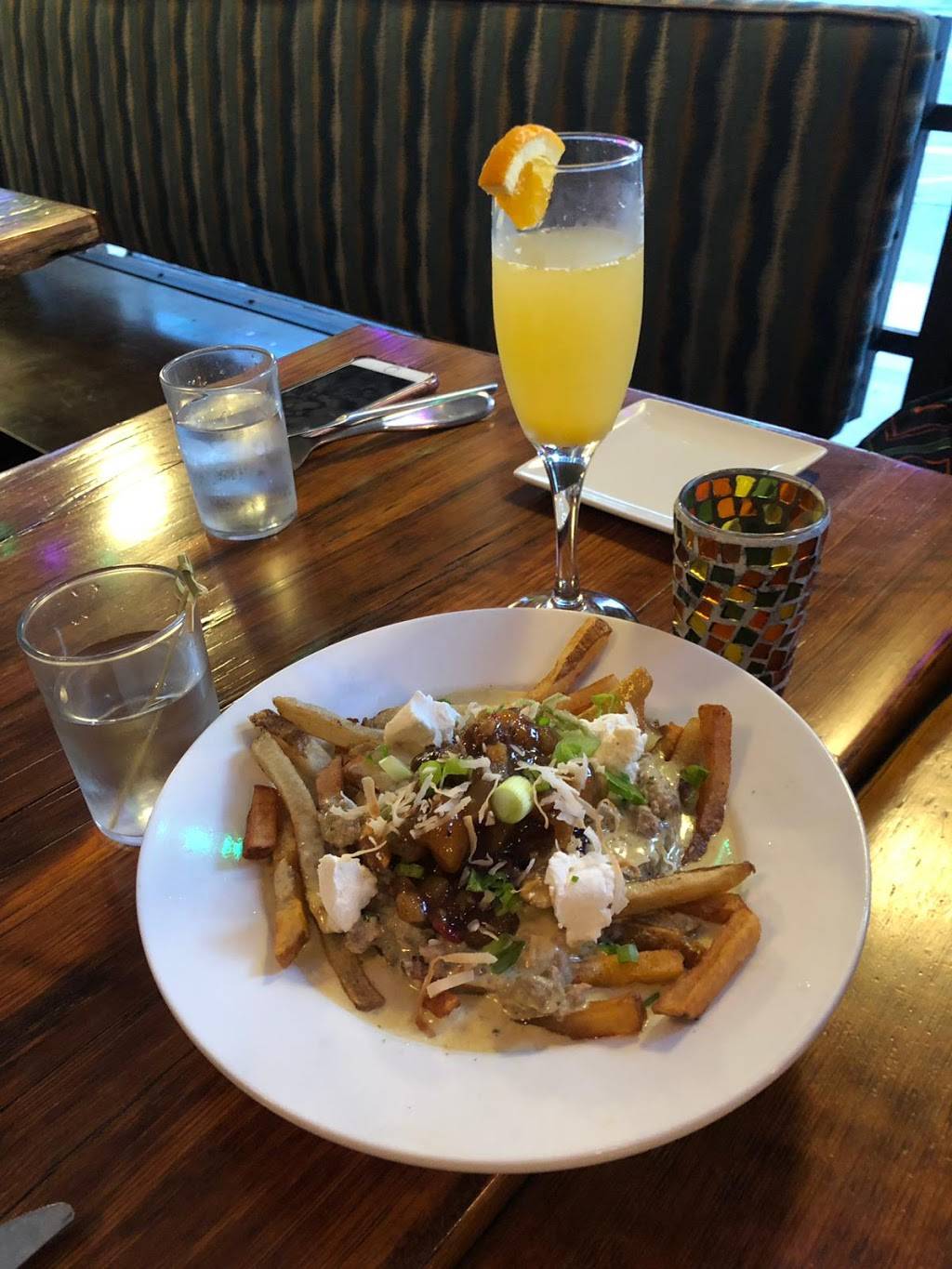 Platypus & Gnome | restaurant | 9 S Front St, Wilmington, NC 28401, USA | 9107699300 OR +1 910-769-9300