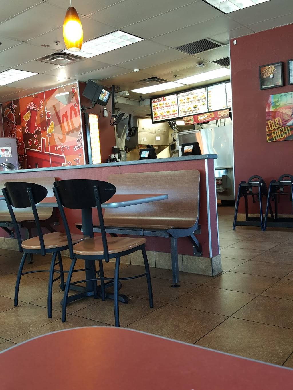 Jack in the Box | restaurant | 520 N Estrella Pkwy, Goodyear, AZ 85338, USA | 6239255521 OR +1 623-925-5521