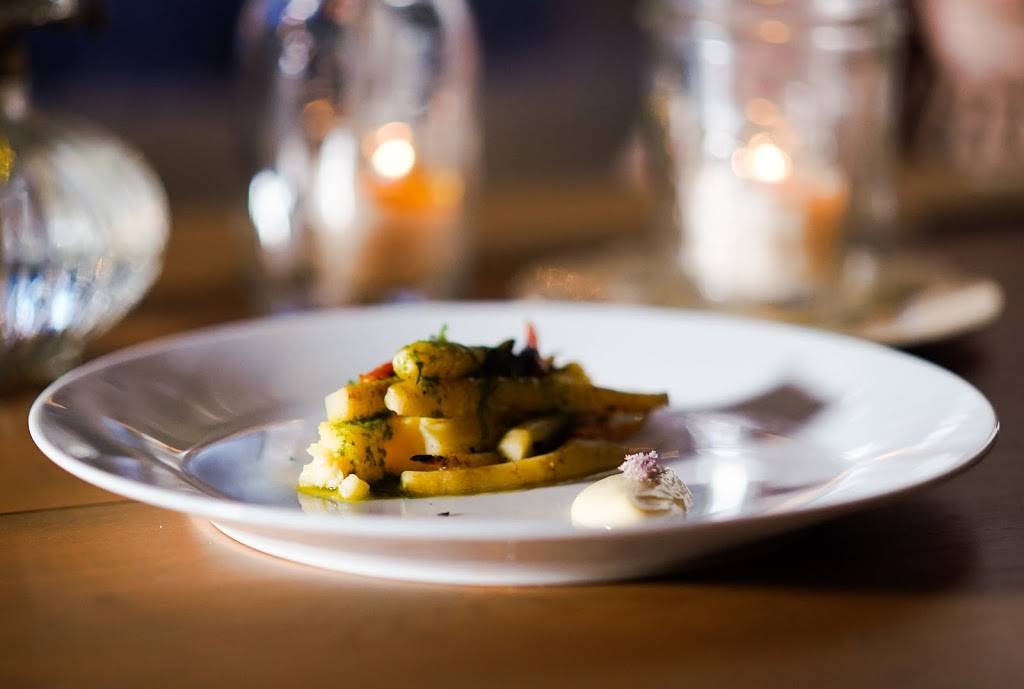 FarmBar | restaurant | 1740 S Boston Ave, Tulsa, OK 74119, USA | 9185766967 OR +1 918-576-6967