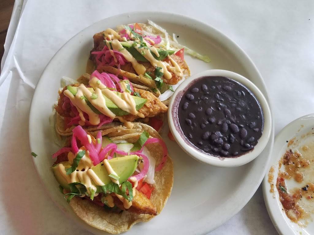 Wholly Frijoles | restaurant | 3908 W Touhy Ave, Lincolnwood, IL 60712, USA | 8473299810 OR +1 847-329-9810