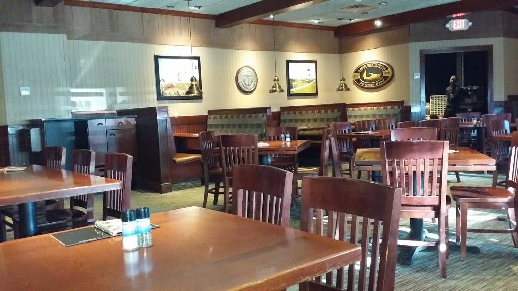 Red Lobster | restaurant | 215 E Merritt Island Causeway, Merritt Island, FL 32952, USA | 3214533520 OR +1 321-453-3520