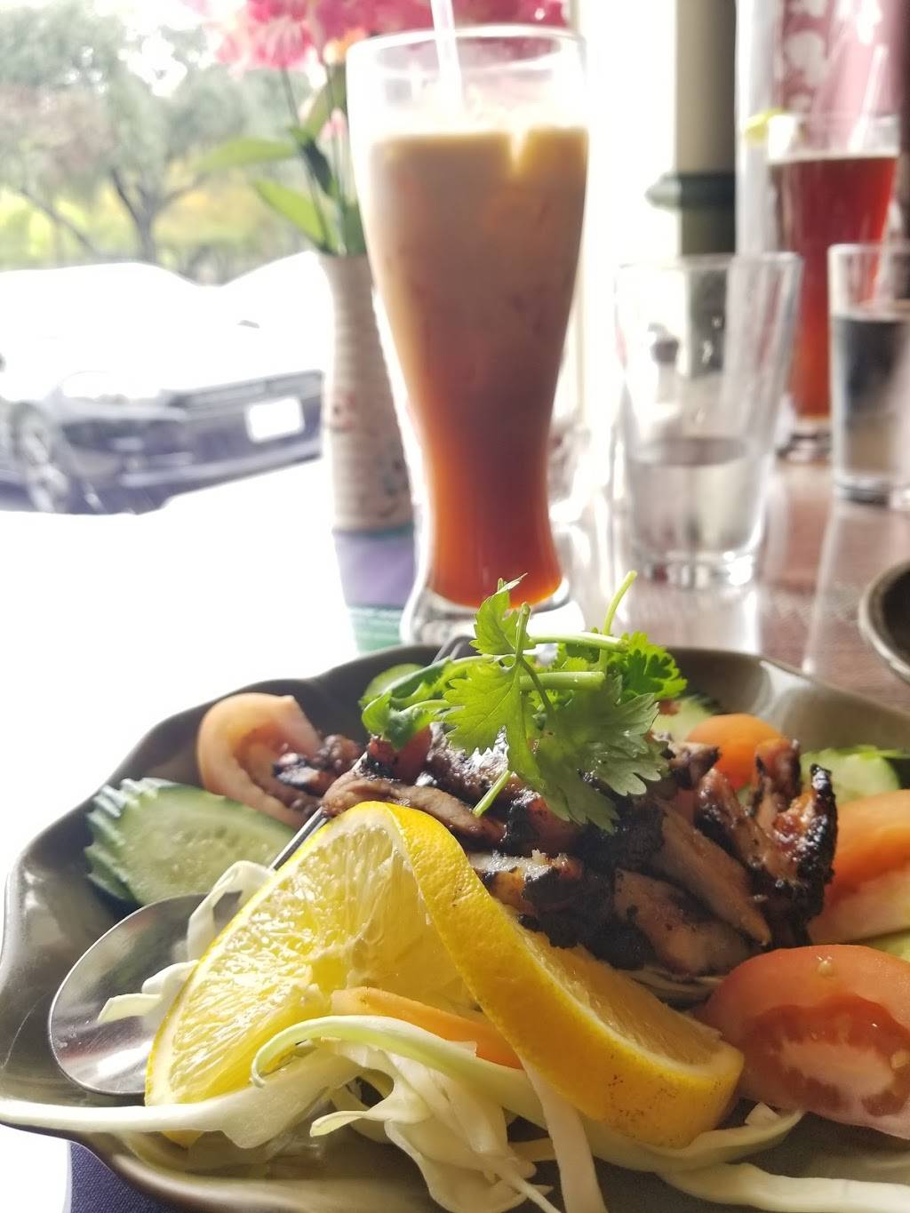 Sawasdee Thai Cuisine | restaurant | 6407 Blanco Rd, San Antonio, TX 78216, USA | 2109799110 OR +1 210-979-9110