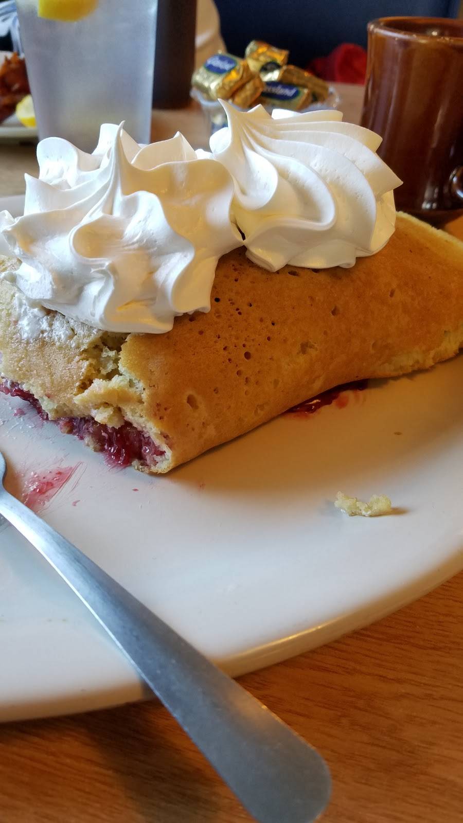 Foxy Roxys | restaurant | 124 Market St, Potsdam, NY 13676, USA | 3152680109 OR +1 315-268-0109