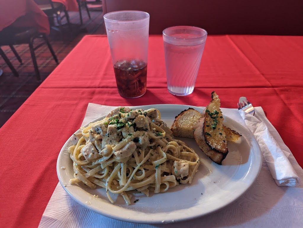 Sauced Pizzeria | restaurant | 4475 Ingraham St, San Diego, CA 92109, USA | 8582037135 OR +1 858-203-7135