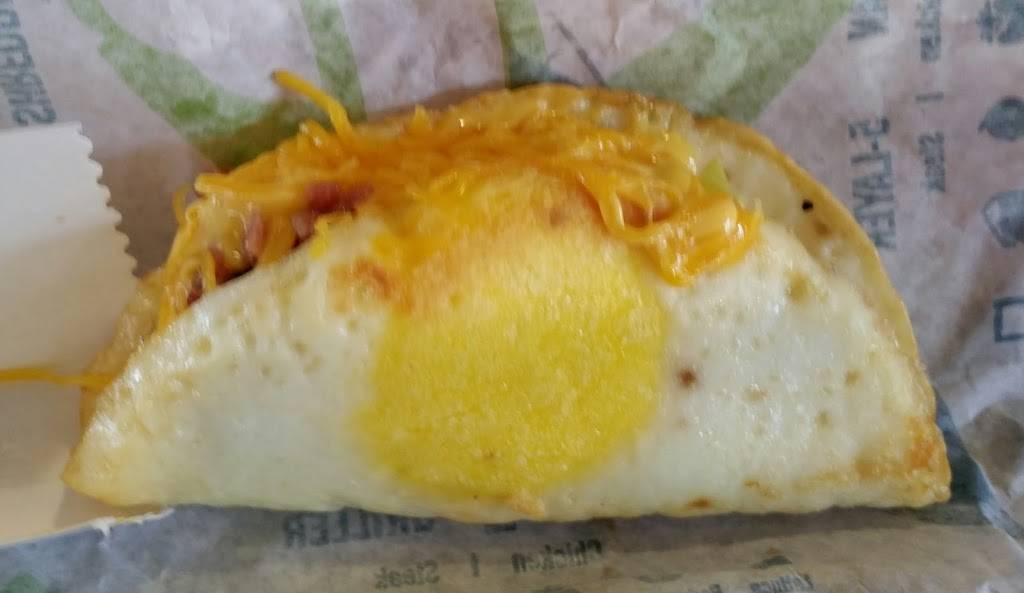 Taco Bell | meal takeaway | 15006 La Mirada Blvd, La Mirada, CA 90638, USA | 7145221132 OR +1 714-522-1132