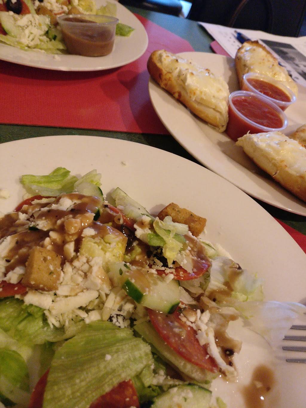 Castillos Pizzeria | restaurant | 334 E Washington St, Walterboro, SC 29488, USA | 8437827777 OR +1 843-782-7777