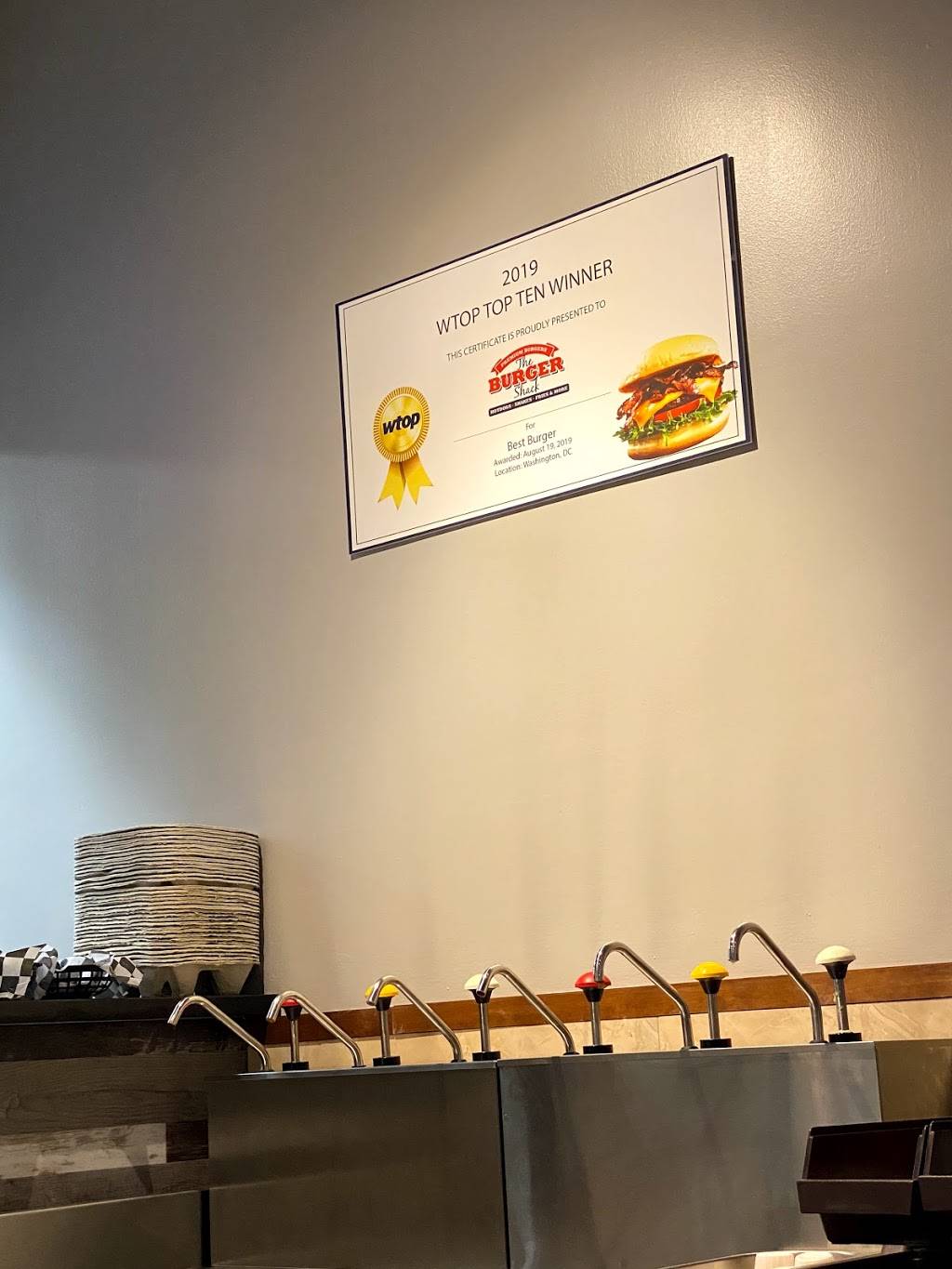 The Burger Shack | restaurant | 6468 Landsdowne Centre Dr, Alexandria, VA 22315, USA | 7033477555 OR +1 703-347-7555