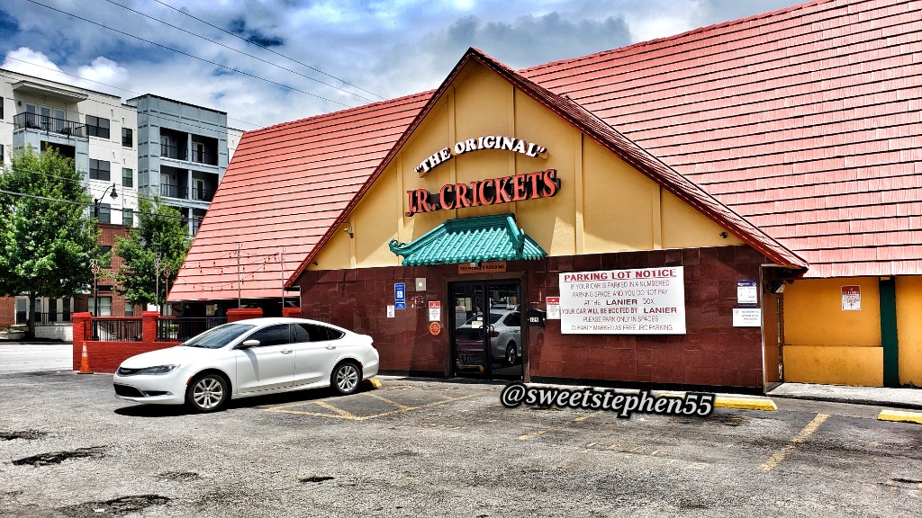 The Original J.R. Crickets in Midtown Atlanta | restaurant | 129 North Avenue NE, Atlanta, GA 30308, USA | 4043899464 OR +1 404-389-9464