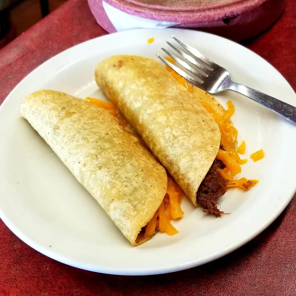 Dallas Tamales Cafe | restaurant | 1702 Small St, Grand Prairie, TX 75050, USA | 9722620850 OR +1 972-262-0850
