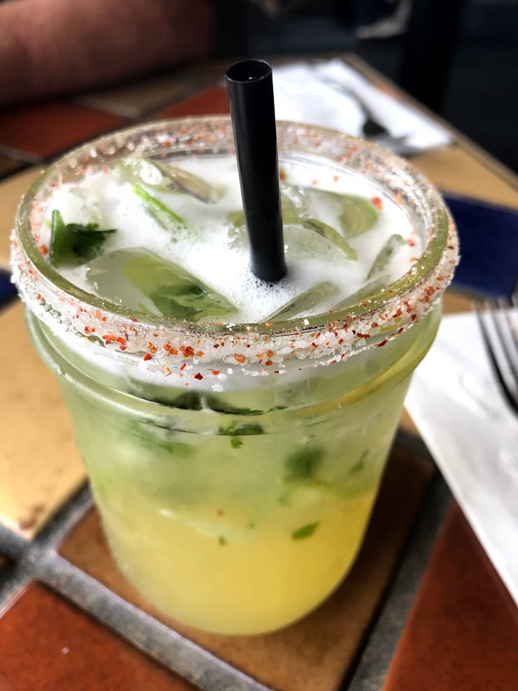 Coyotes | restaurant | 14015 CA-88, Lockeford, CA 95237, USA | 2097275900 OR +1 209-727-5900