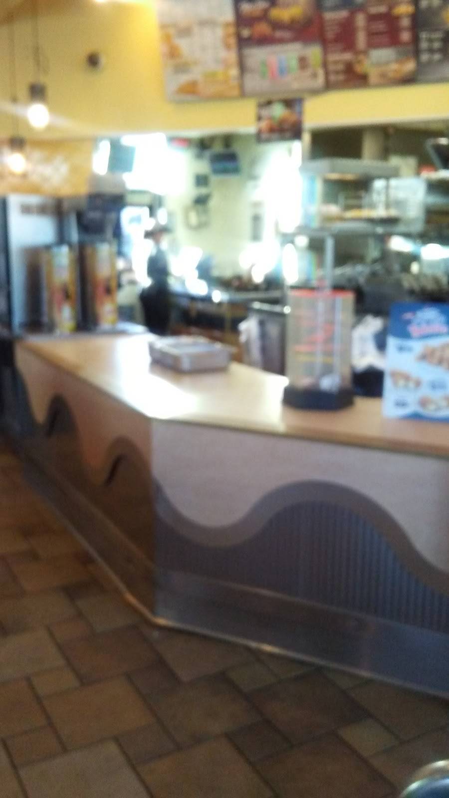 Long John Silvers | restaurant | 4345 W Camp Wisdom Rd, Dallas, TX 75237, USA | 9722960165 OR +1 972-296-0165