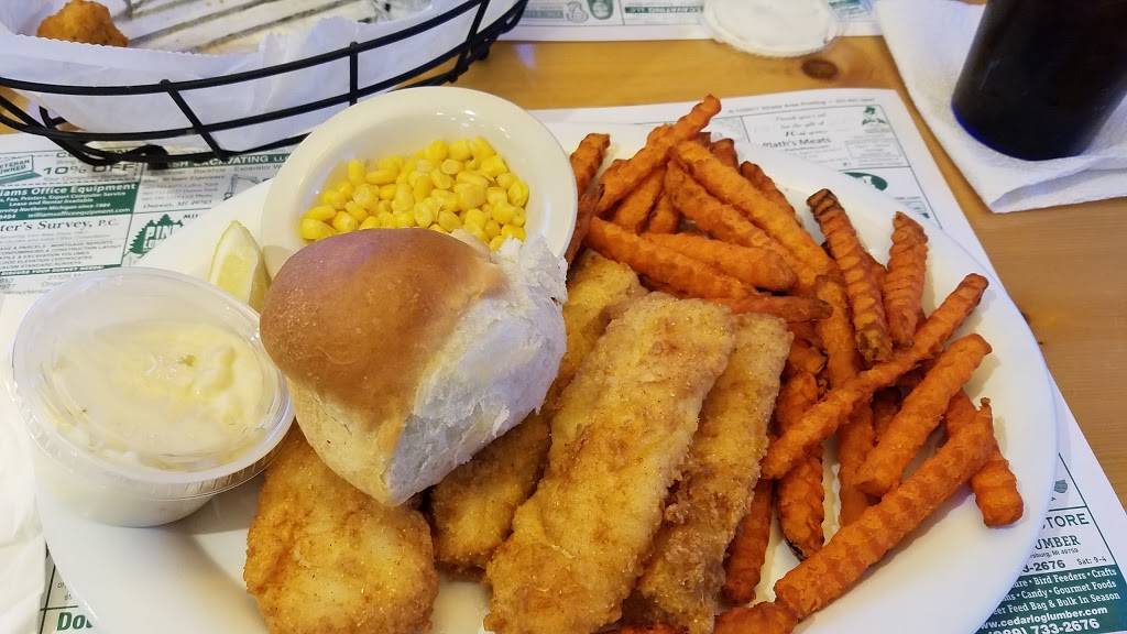 Wood Winds Restaurant | restaurant | 20812 Washington St, Onaway, MI 49765, USA | 9897332212 OR +1 989-733-2212