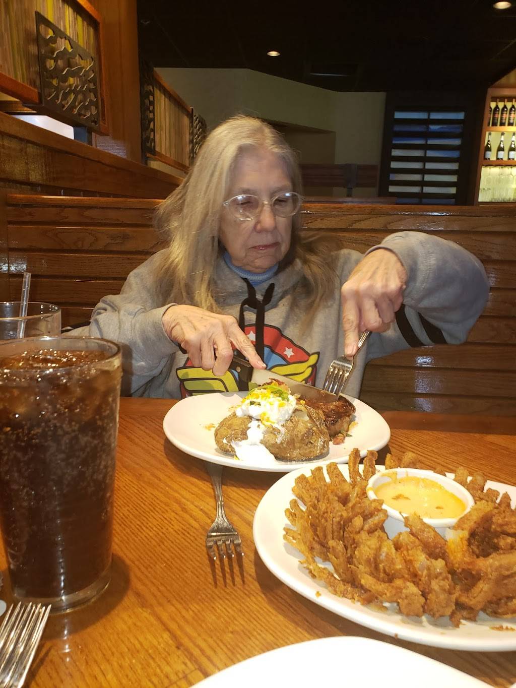 Outback Steakhouse | restaurant | 4920 Milan Rd, Sandusky, OH 44870, USA | 4196099226 OR +1 419-609-9226