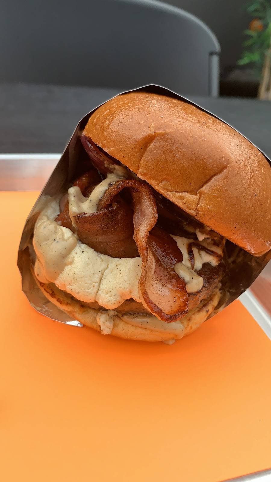 Burda Wynwood / Midtown | restaurant | 2626 NE 2nd Ave, Miami, FL 33137, USA | 3059726220 OR +1 305-972-6220