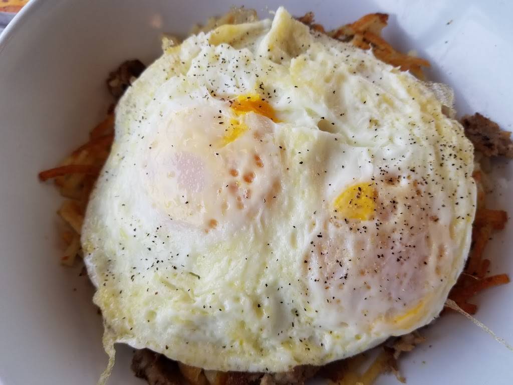 Waffle House | meal takeaway | 7810 S IN-13, Pendleton, IN 46064, USA | 3174854680 OR +1 317-485-4680