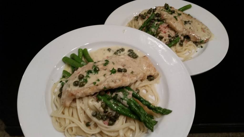 Chesapeake Bay Grille at Arlington Ridge | restaurant | 4467 Arlington Ridge Blvd, Leesburg, FL 34748, USA | 3523150066 OR +1 352-315-0066