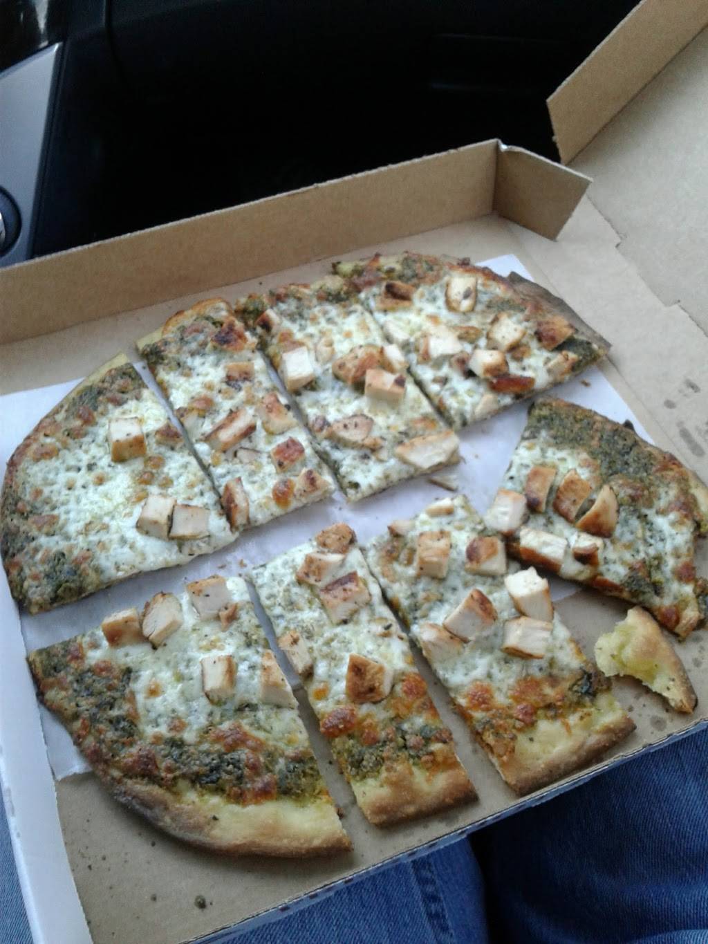 Scalinis Pizza & Pasta | restaurant | 2021 Abrams Rd, Dallas, TX 75214, USA | 2148218088 OR +1 214-821-8088