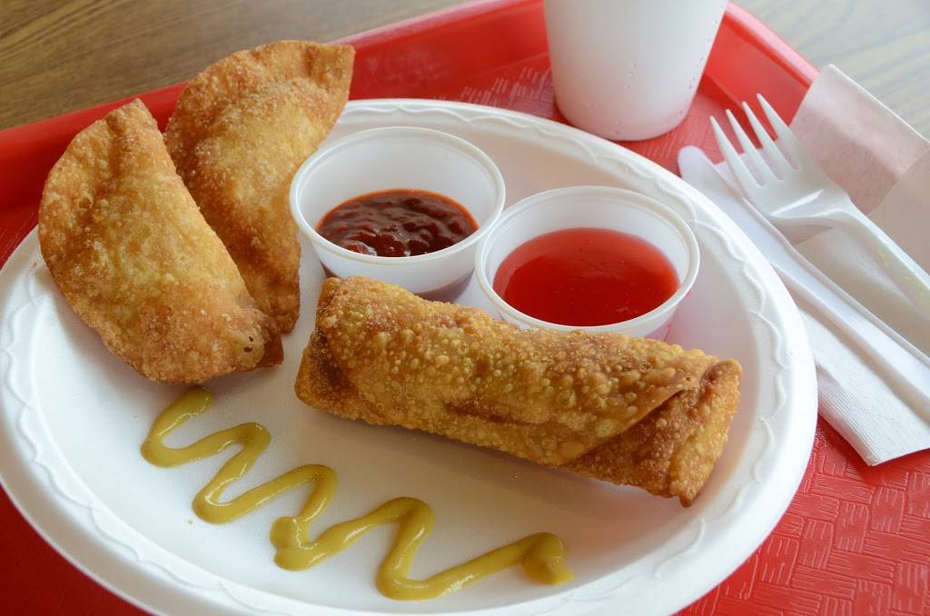 Shan Lis | restaurant | 850 N Lake St, Aurora, IL 60506, USA | 6308001463 OR +1 630-800-1463