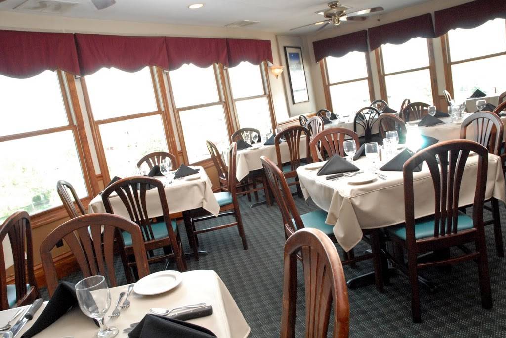 Citizen Kanes Steak House | restaurant | 133 W Clinton Pl, Kirkwood, MO 63122, USA | 3149659005 OR +1 314-965-9005