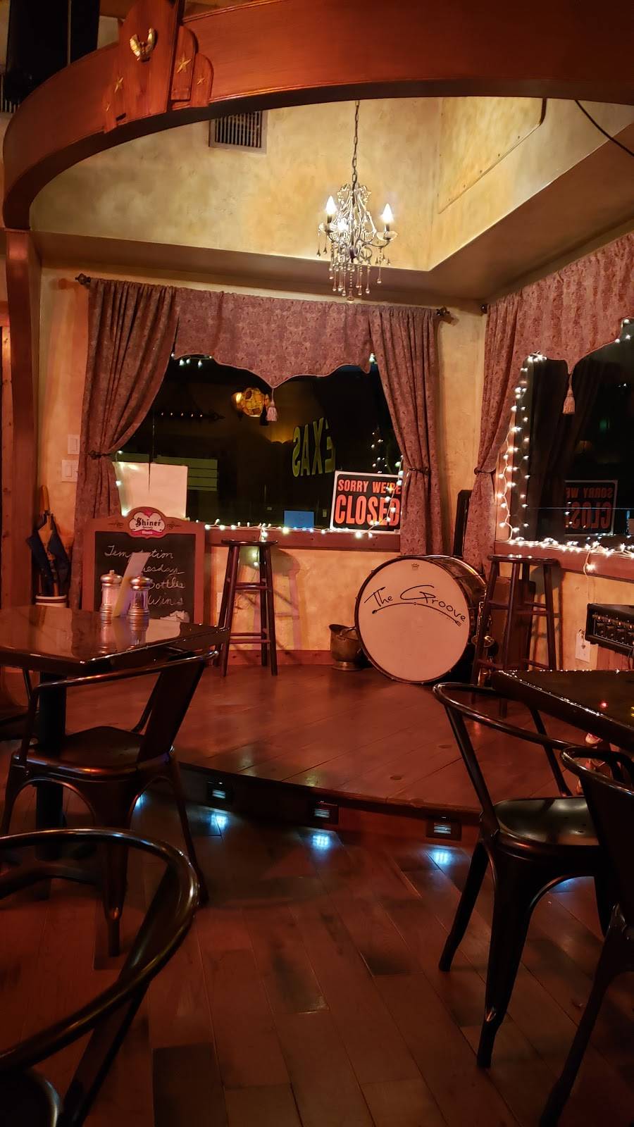 The Groove Steak & Lobster House | restaurant | 2001 Business, Hwy 35 N Bypass, Rockport, TX 78382, USA | 3617293663 OR +1 361-729-3663