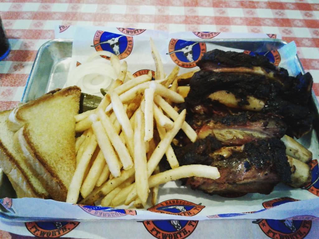 Risckys BAR-B-Q | restaurant | 6701 Camp Bowie Blvd, Fort Worth, TX 76116, USA | 8179891800 OR +1 817-989-1800