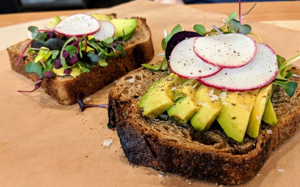 Isaacs Coffee Wine & Dessert | restaurant | 201 Commercial St NE, Salem, OR 97301, USA | 5035513939 OR +1 503-551-3939