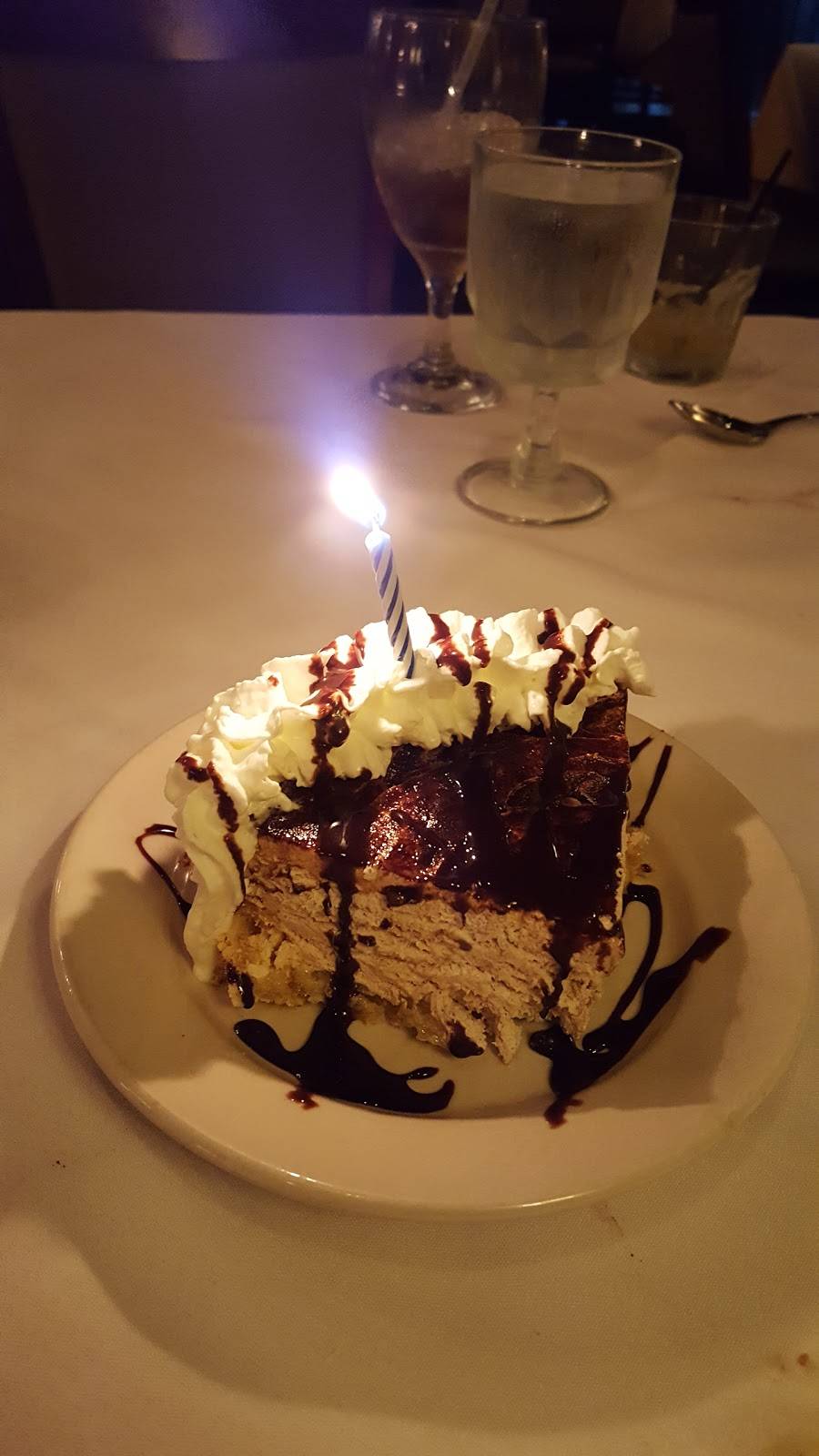 Del Friscos | restaurant | 4107 Oechsli Ave, Louisville, KY 40207, USA | 5028977077 OR +1 502-897-7077