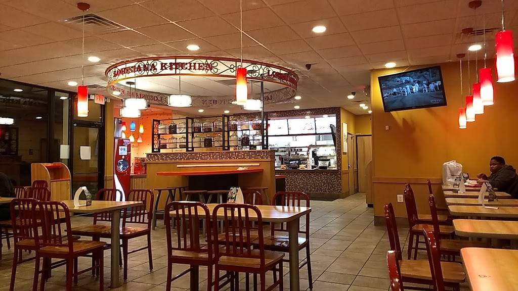 Popeyes Louisiana Kitchen | restaurant | 25 NJ-35, Eatontown, NJ 07724, USA | 7325427800 OR +1 732-542-7800