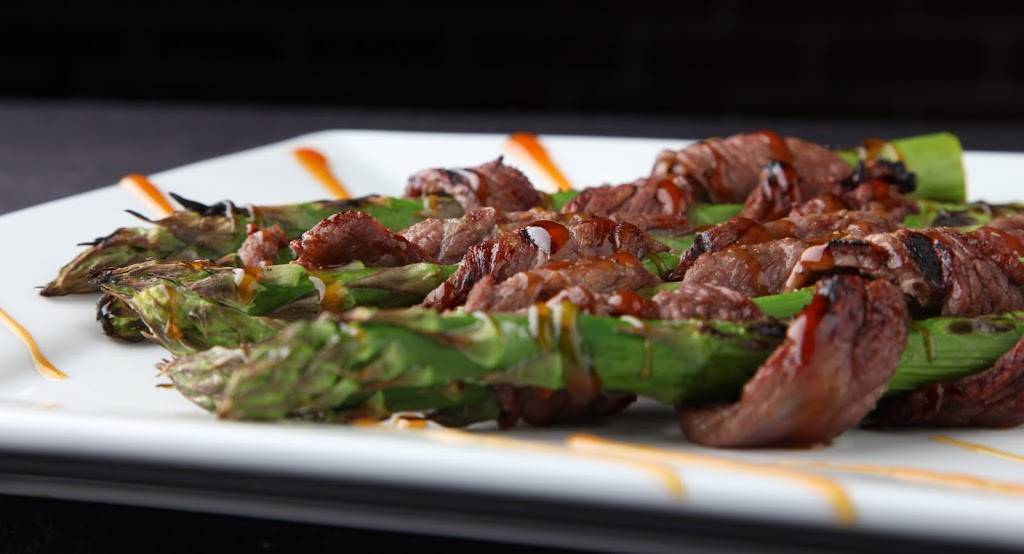 The 77 GRill & LOUNGE | restaurant | 152 N Hockett St, Porterville, CA 93257, USA | 5592028471 OR +1 559-202-8471