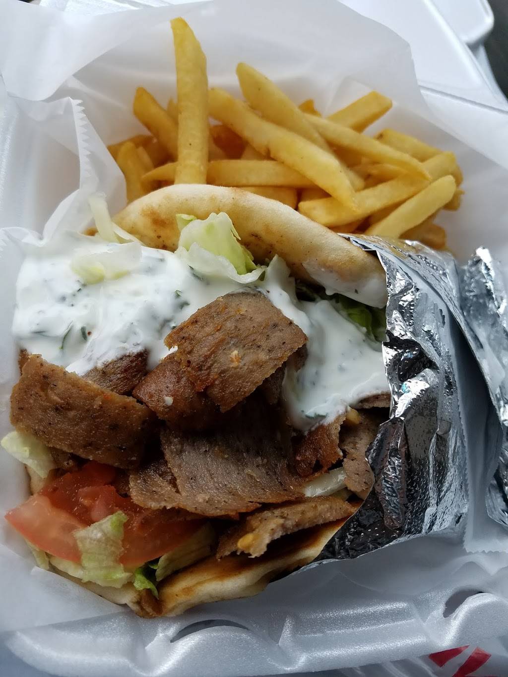 Gyro palace | restaurant | 1780 E Main St suit 300, Woodland, CA 95776, USA | 5306656777 OR +1 530-665-6777